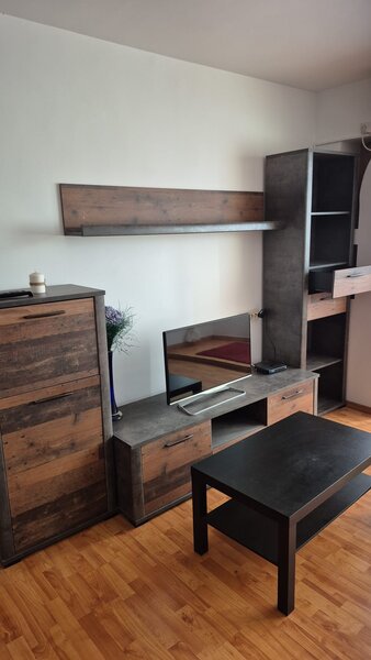 Piata Victoriei, B-dul Iancu de Hunedoara